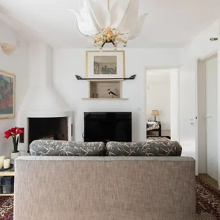 Apartment Romantic